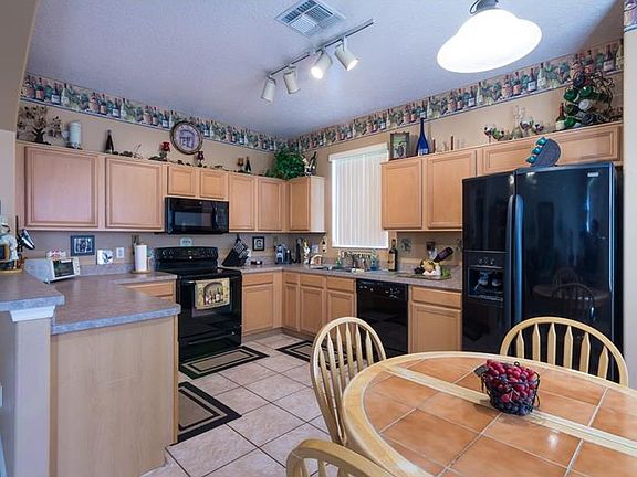 5th image of 3732 Shawn Cir