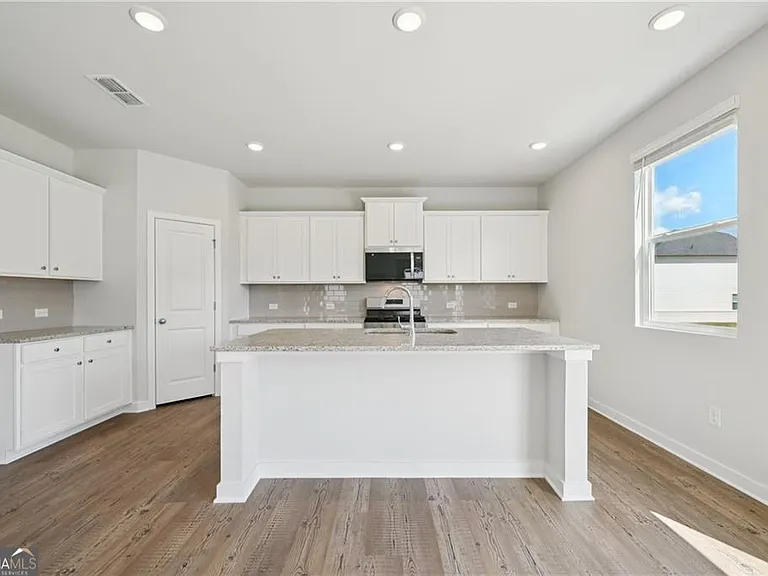 2645 Mourning Dove Dr — Photo 6