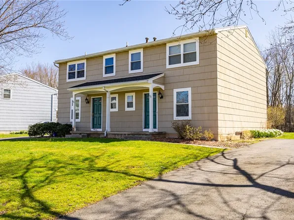 48 Havenwood Holw, Fairport, NY 14450