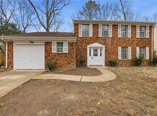 3820 Hearthside Ln, Virginia Beach, VA 23453