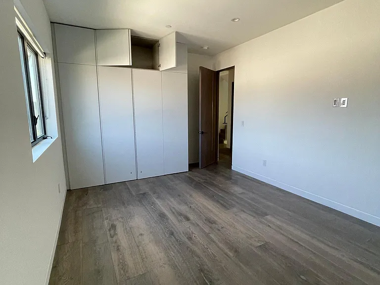 627 Indiana Ave — Photo 15
