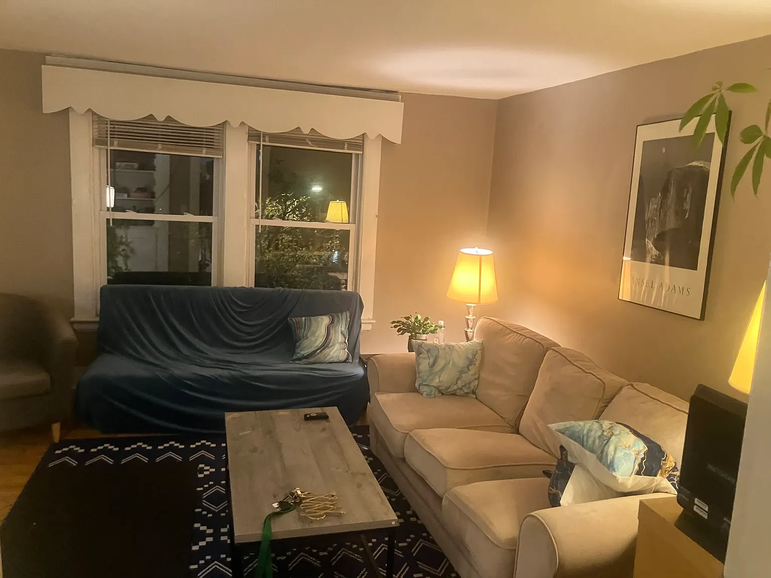 1 bed, 950 sqft, $1,050 — Photo 3