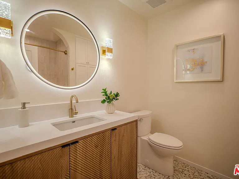 1141 N Lima St — Photo 19
