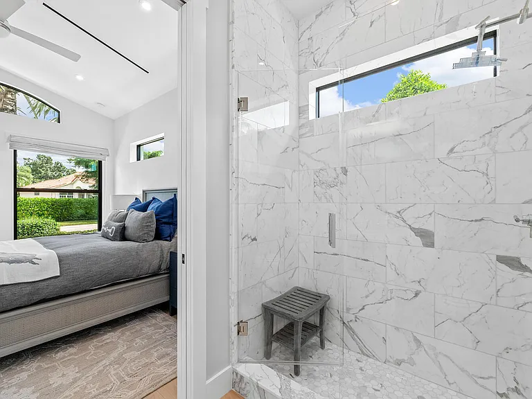12618 Mallet Cir — Photo 39