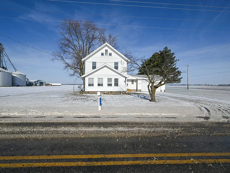 2240 Marseilles Galion Rd E — Photo 1