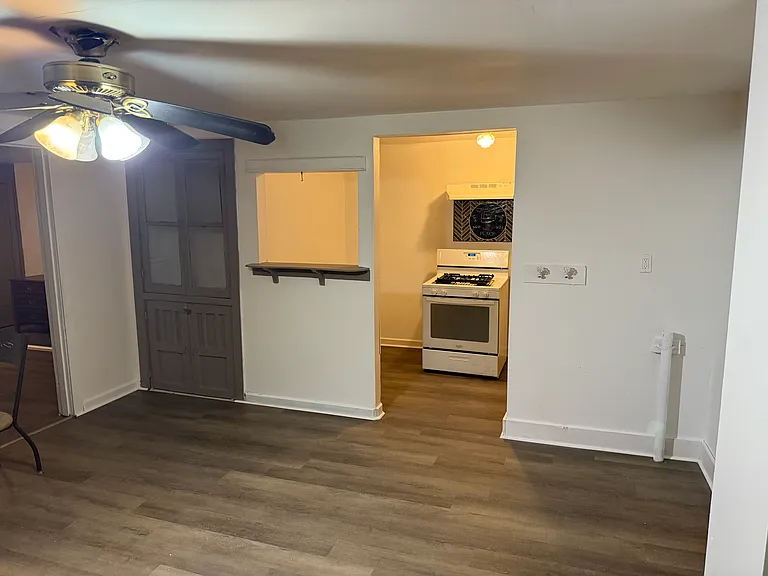 2119 Wilson Ave — Photo 15