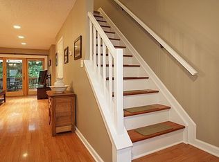 37 Woodward Ln, Basking Ridge, NJ 07920