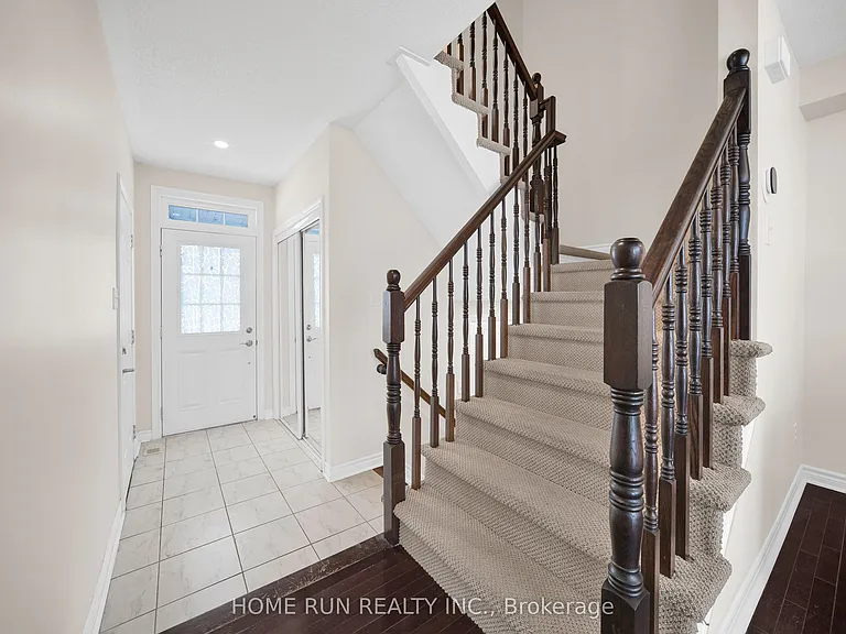957 Messor Cres — Photo 4
