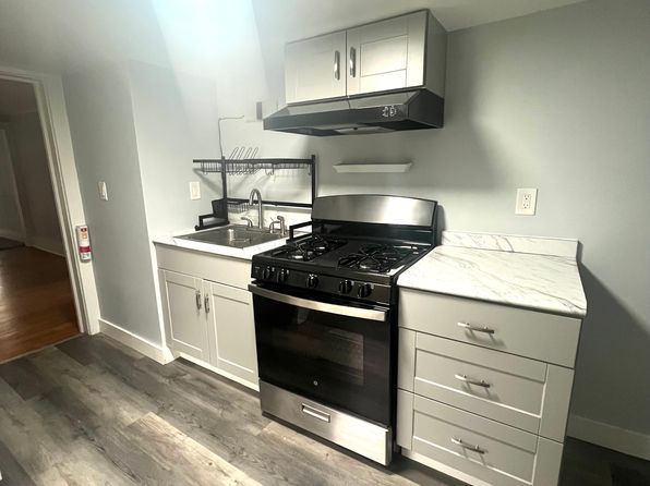 27 W Notre Dame St APT 2