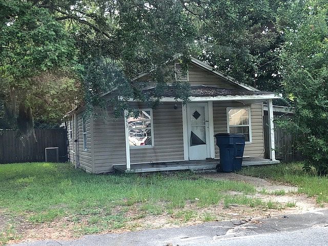 2nd image of 1553 Chandlee Ave