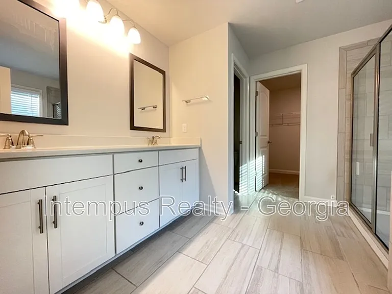 44 Garnet Dr — Photo 27