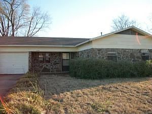 1st image of 2508 E 19th St