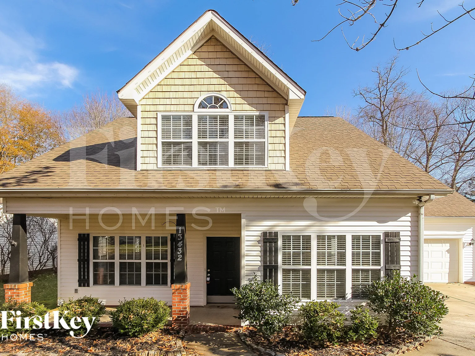 3 bed, 2.5 bath, 1797 sqft, $2,505 — Photo 2
