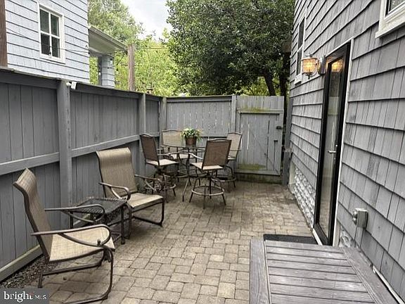 5th image of 20 Shaw St