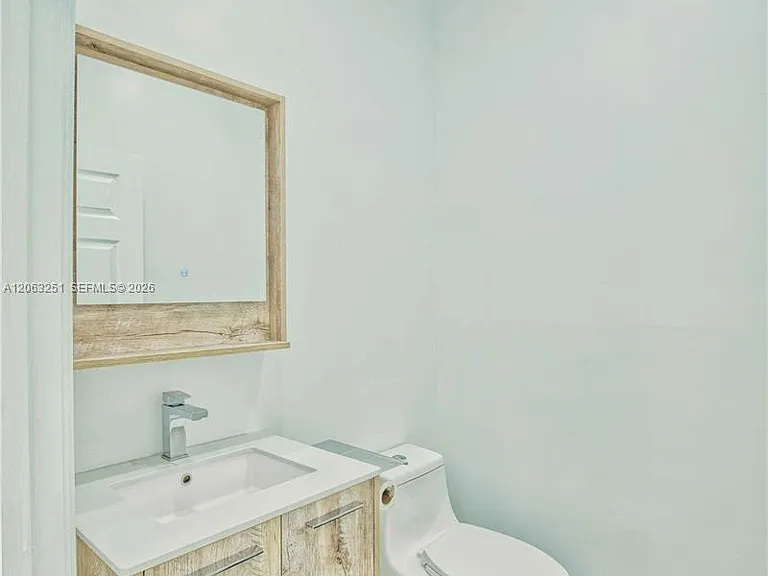 15151 NW 6th Ct — Photo 42