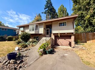 11223 25th Ave SW, Seattle, WA 98146
