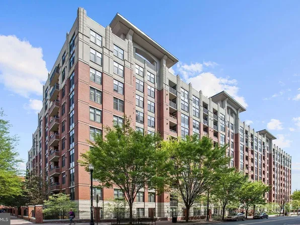 1021 N Garfield St APT 104, Arlington, VA 22201