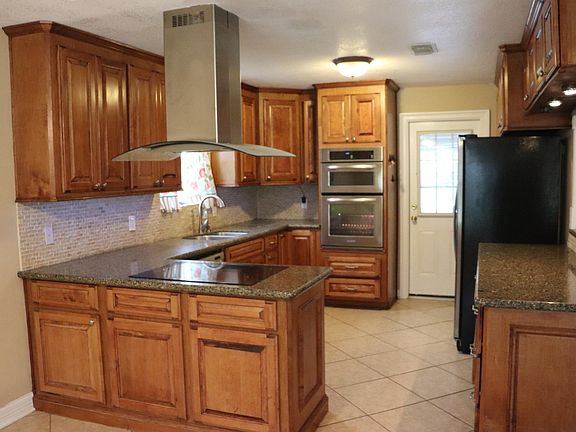 2nd image of 4510 S Flamingo Dr