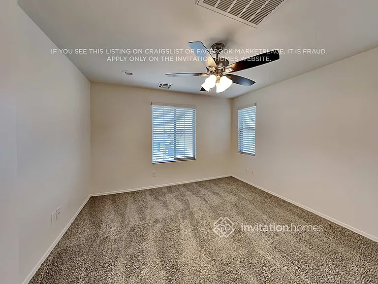 326 N Sandal — Photo 8