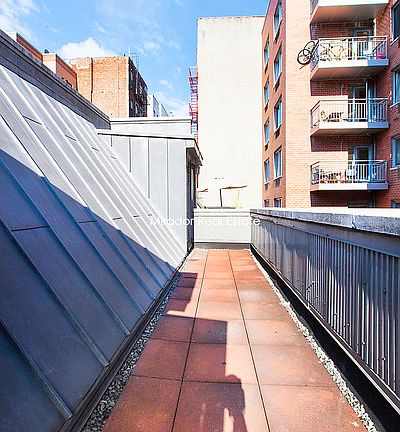 2nd image of 636 E 11th St APT 1B