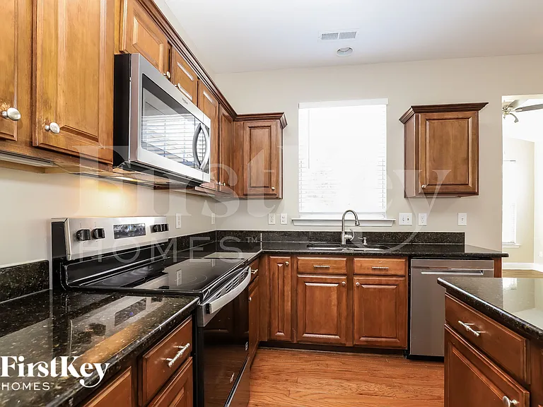 3741 Georgia Pond Ln — Photo 6