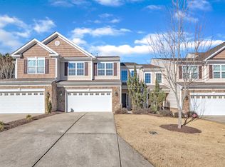 805 Silverton Ct, Cary, NC 27519