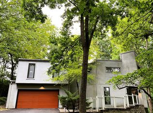 12624 Robyn Rd, Saint Louis, MO 63127