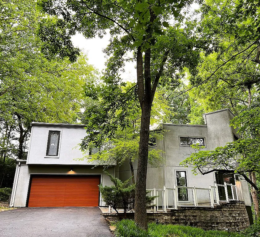12624 Robyn Rd photo 1
