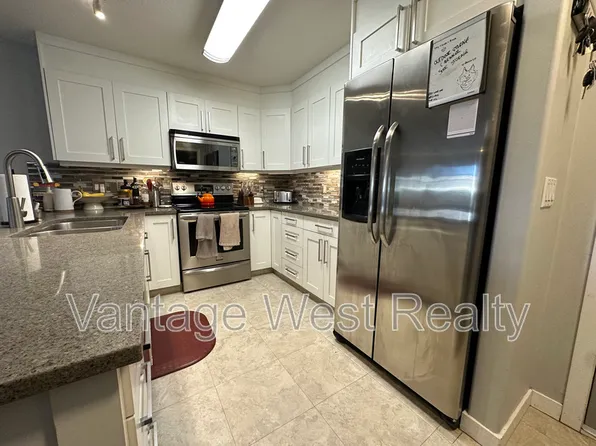 1950 Durnin Rd Unit 104, Kelowna, BC V1X 7W6