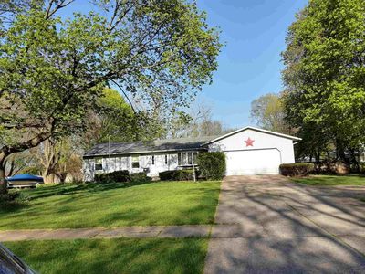1818 Kessler Blvd, South Bend, IN, 46616
