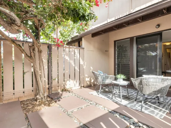 94-1446 Lanikuhana Ave APT 407, Mililani, HI 96789