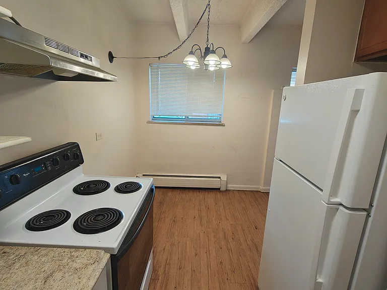 1371 Xenia St #306 — Photo 6