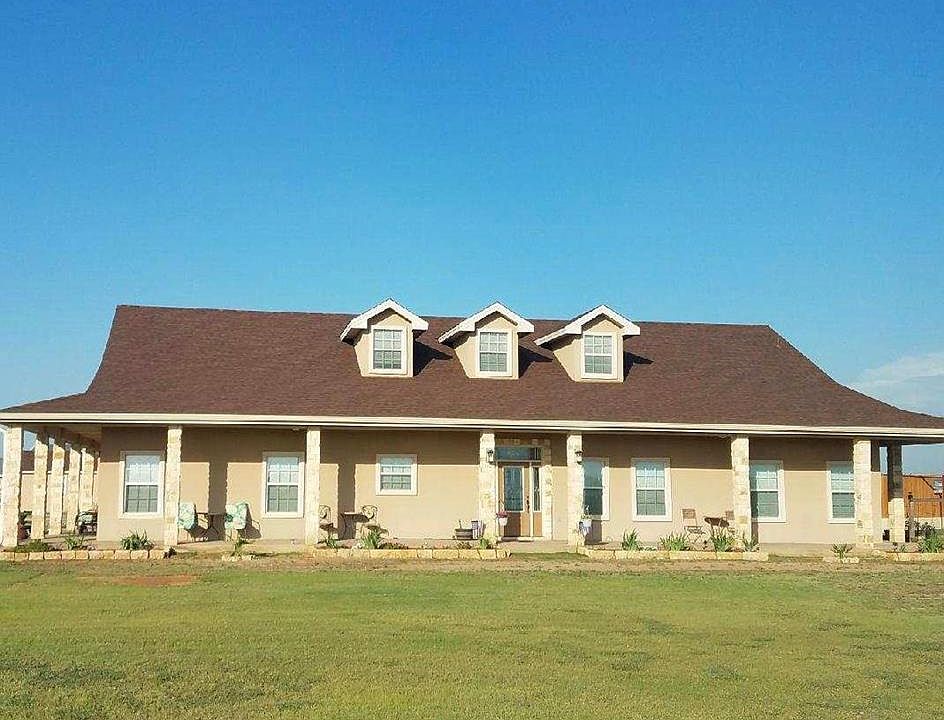 1st image of 3920 Via Entrada Dr