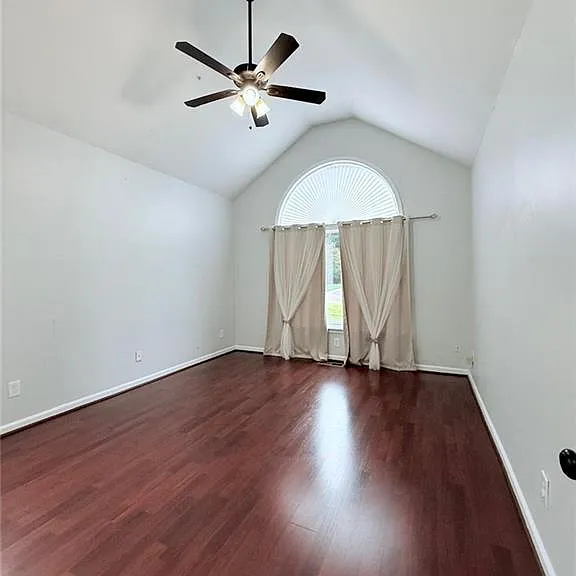 154 Camden Woods Dr — Photo 26