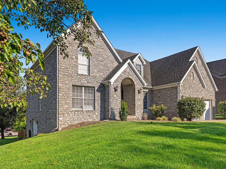 1st image of 501 Lake Valley Dr