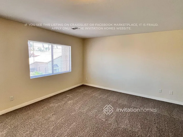 280 Plaza Carmelina Ct — Photo 15
