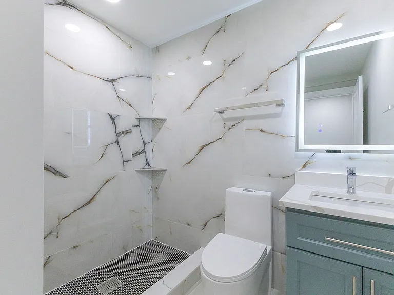 122 E Cumberland St — Photo 15