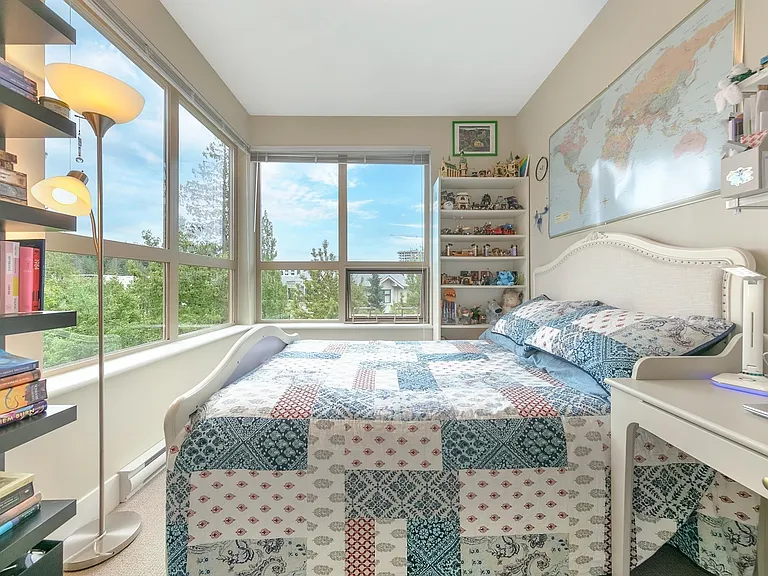 5788 Birney Ave — Photo 1