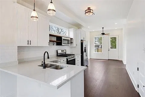 2 bed, 1386 sqft, $1,900 — Photo 4