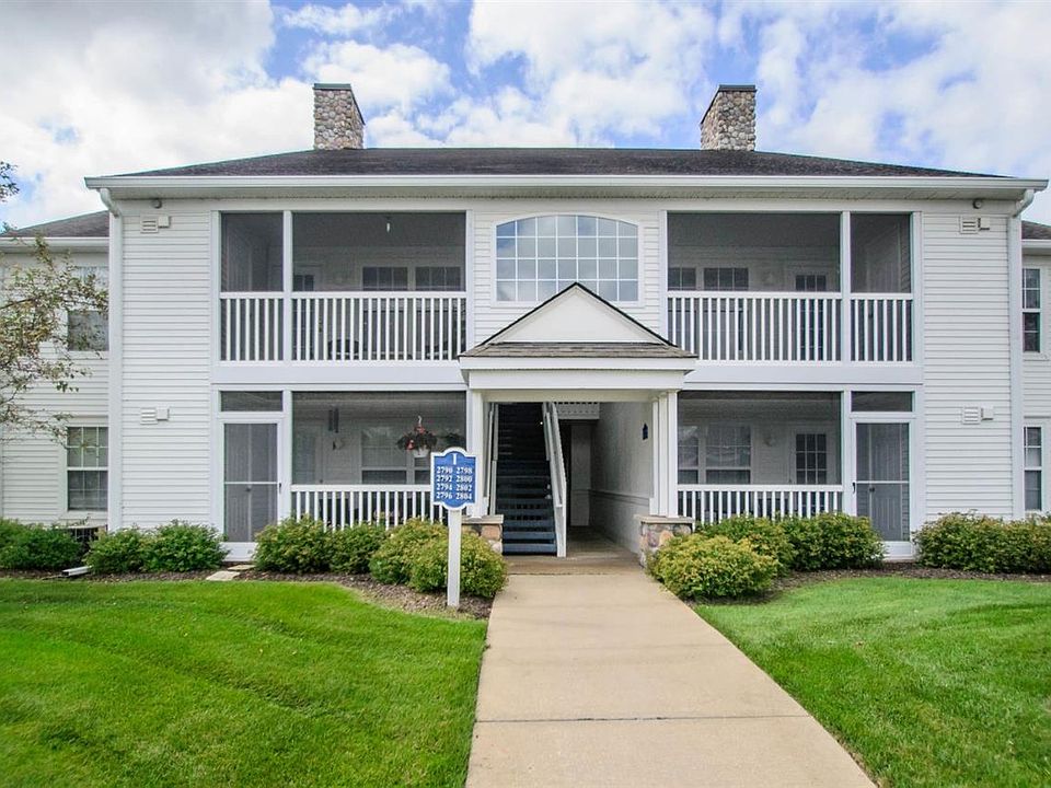 1st image of 2796 S Knightsbridge Cir