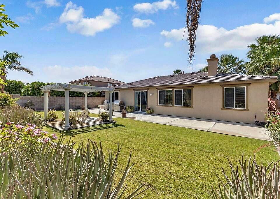 1st image of 82168 Padova Dr