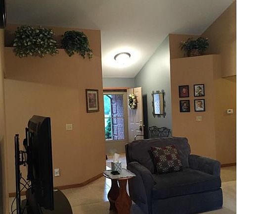 4th image of 18388 Country Club Dr