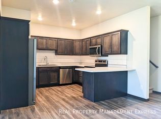 5404 S Dubuque Ave, Sioux Falls, SD 57108