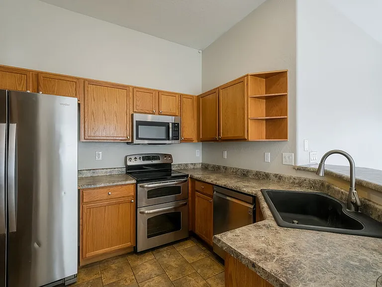 3510 W Thurman Dr — Photo 8