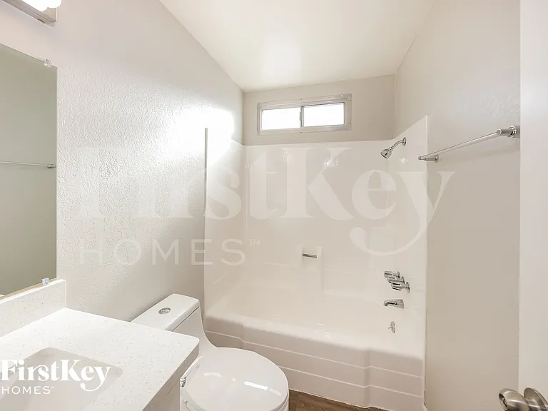 6338 W Purdue Ave — Photo 16