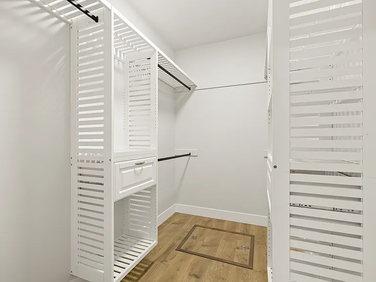 10494 W Shields Ave — Photo 15