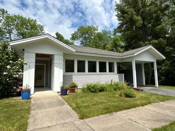95 Drew Lane, Shelburne, VT 05482
