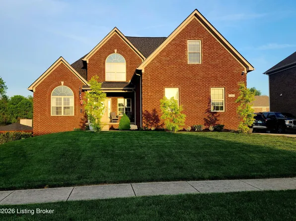 1202 Deer Fields Trce, La Grange, KY 40031