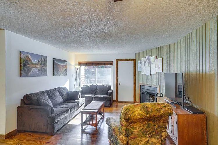 385 S Vasels Rd #24 — Photo 4