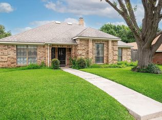 2119 Tiburon Dr, Carrollton, TX 75006